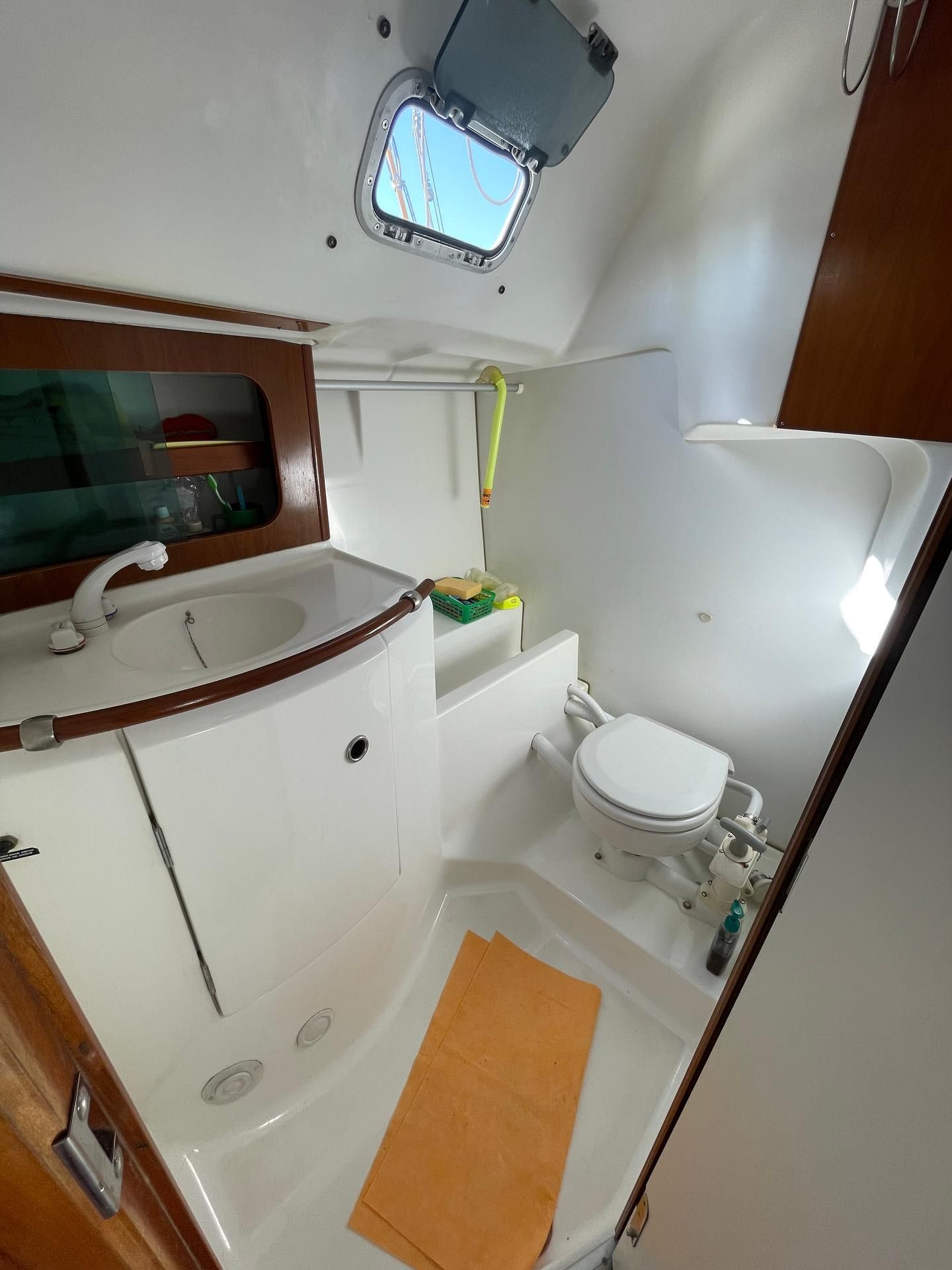 slider 16 Beneteau Oceanis 311 Clipper